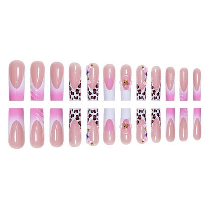 Faux ongles carrés très populaires, de couleur unie, tendance et élégants, ornés de motifs floraux et léopard, produits pour ongles prêts à poser en gros.